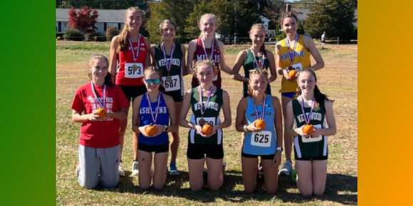 Oct. 19, 2024 - The top 10 finishers in the TVL Girls Cross Country championship! ©JenTeahan